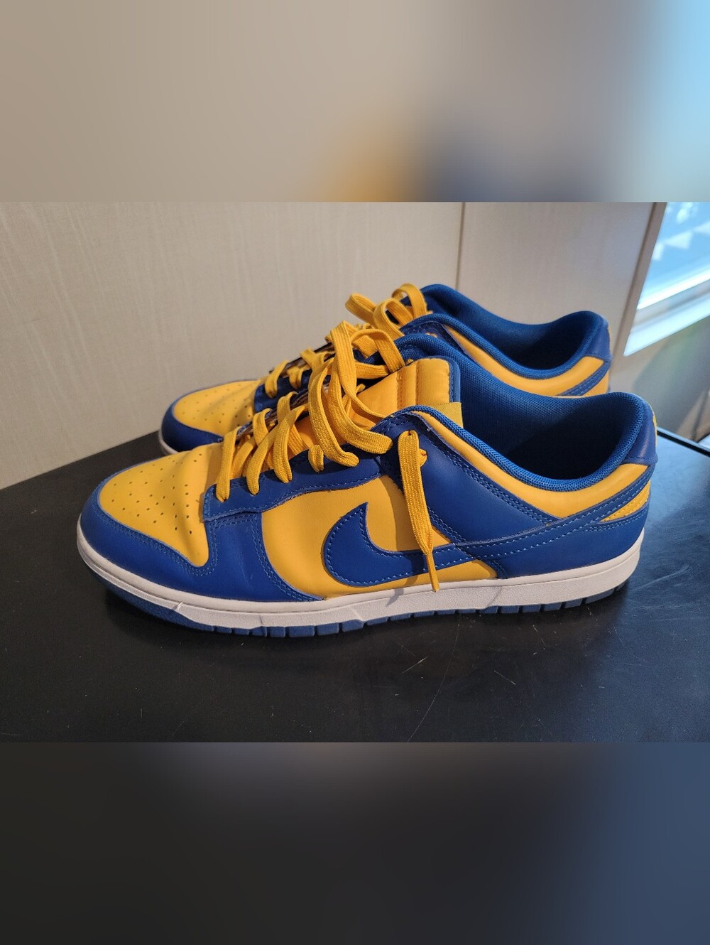 Men's Nike Low Top Shoes